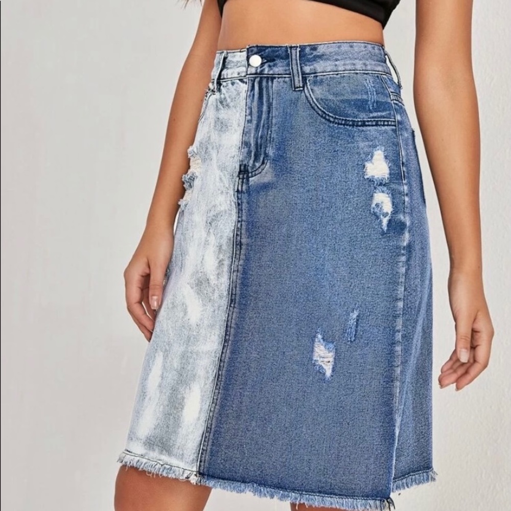 Women’s denim skirt.